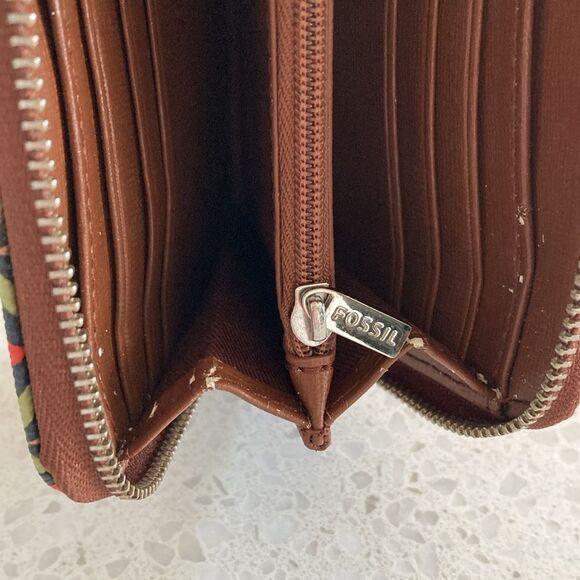 Fossil Genuine Leather XL Tote and Long Wallet Wallet Set - Picture 9 of 9